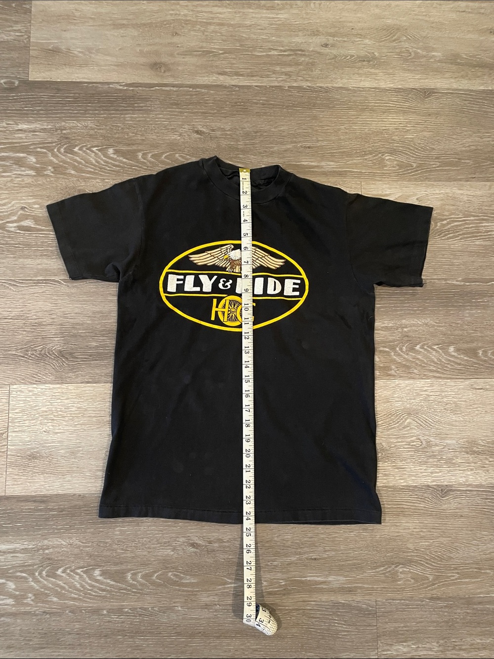 Harley-Davidson Vintage Black Tee with Yellow Eagle Emblem - Picture 7 of 7